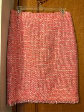 Classic Pink Tweed Pencil Skirt